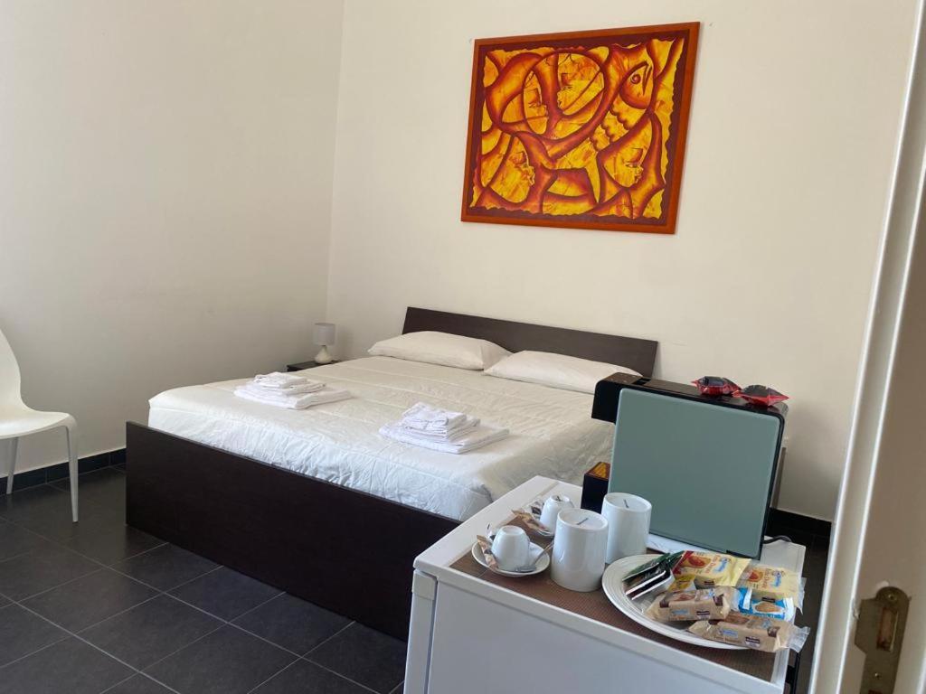 レッチェ Gatto Bianco La Dimora Storica Bed & Breakfast エクステリア 写真